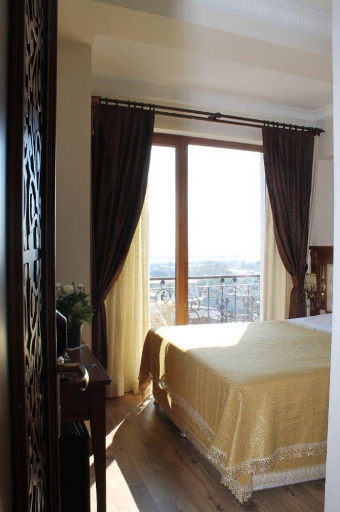 Blue Istanbul Suites