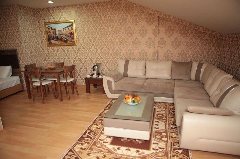 Gumus Palas Hotel