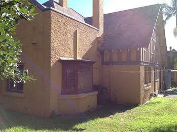 Burwood Lodge