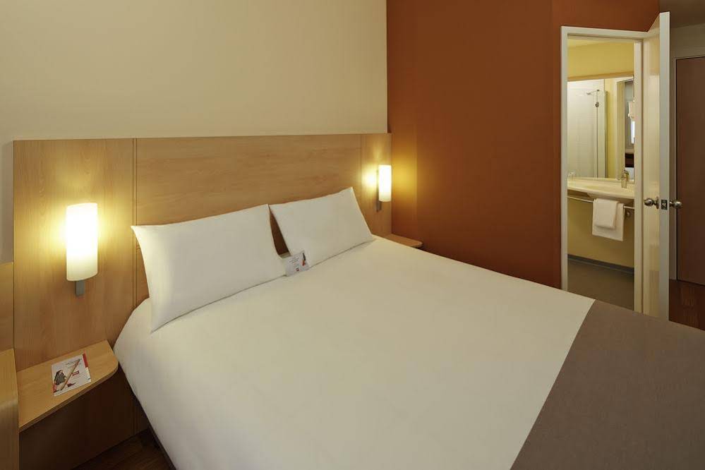 Ibis Bursa