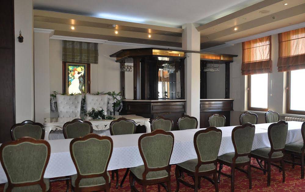 Aksular Hotel