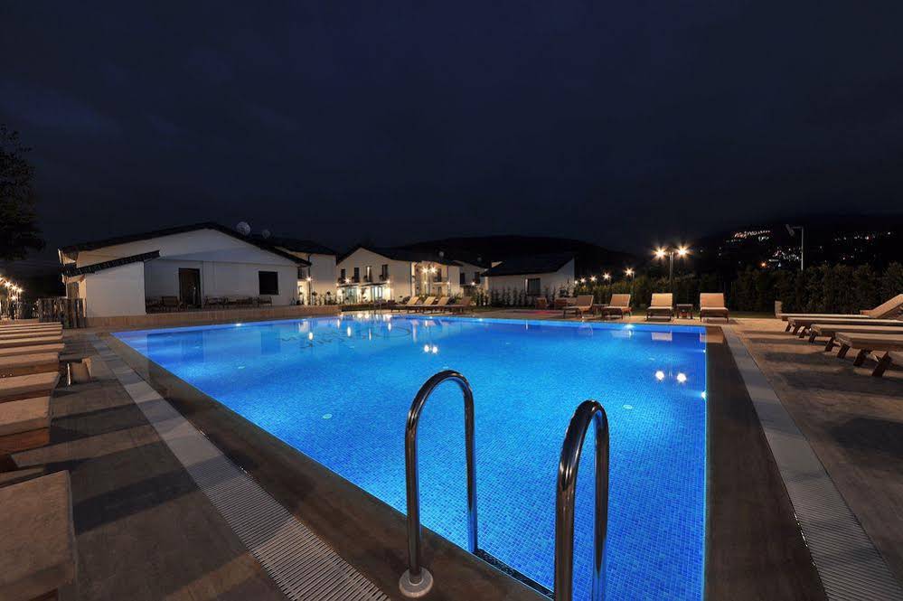 Cayir Cimen Tatil Evleri