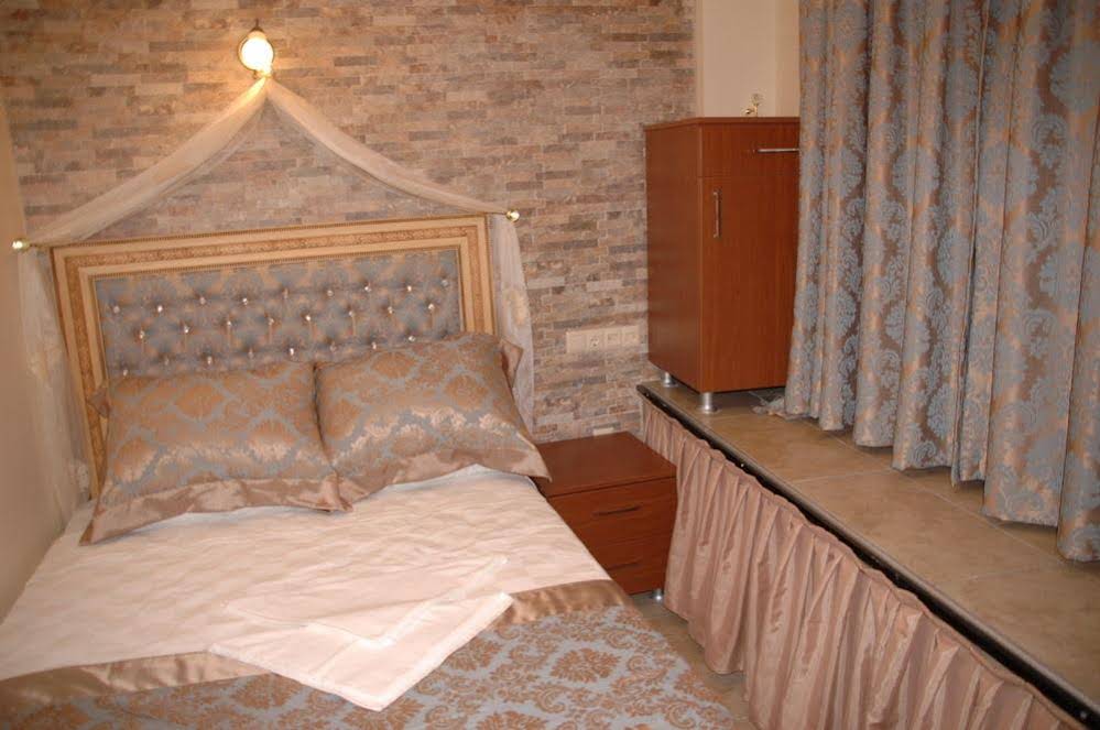 Ottomania Hotel