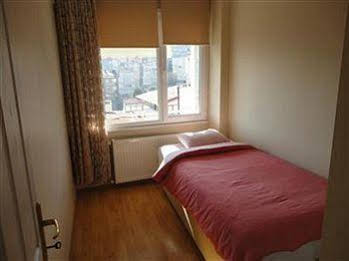 Golden Street Sea View Apartments