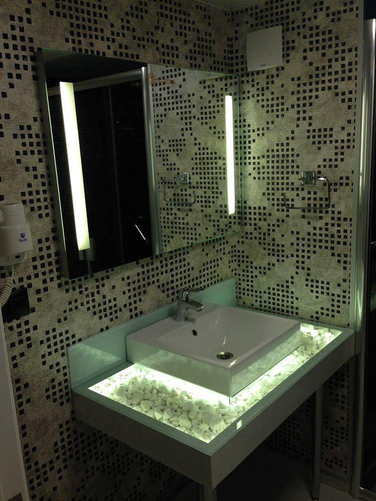 Tempo Fair Suites