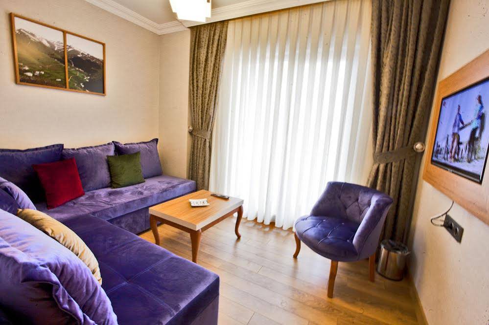 Panagia Suite Hotel
