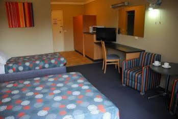 Sands Hotel, Maroubra