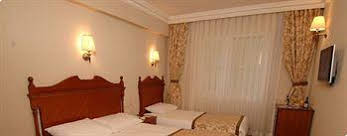 Lady Diana Hotel