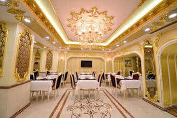Golden Taha Hotel
