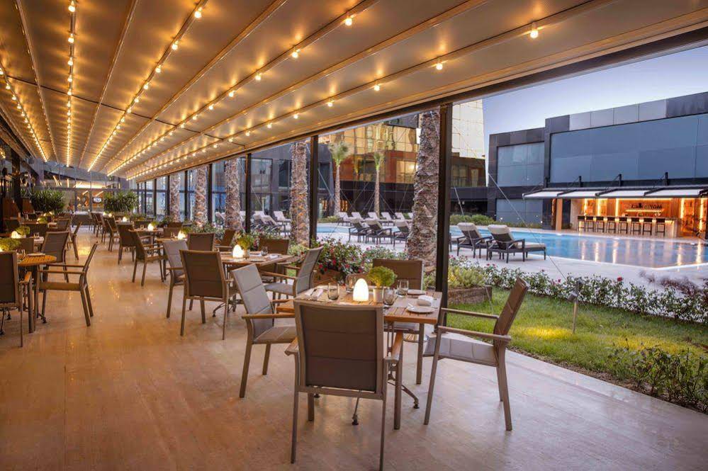 Burgu Arjaan by Rotana.