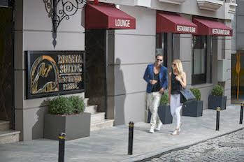 Renata Suites Boutique Hotel