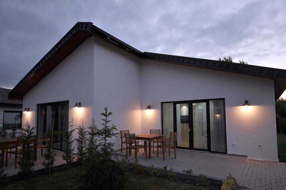 Cayir Cimen Tatil Evleri