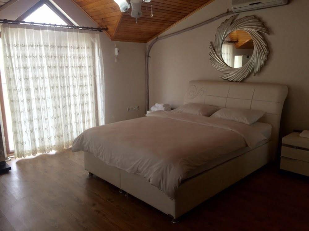 Asfar Villa
