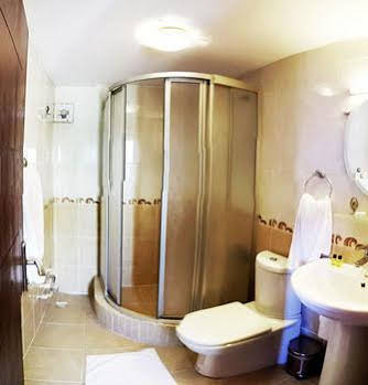 Gur Hotel