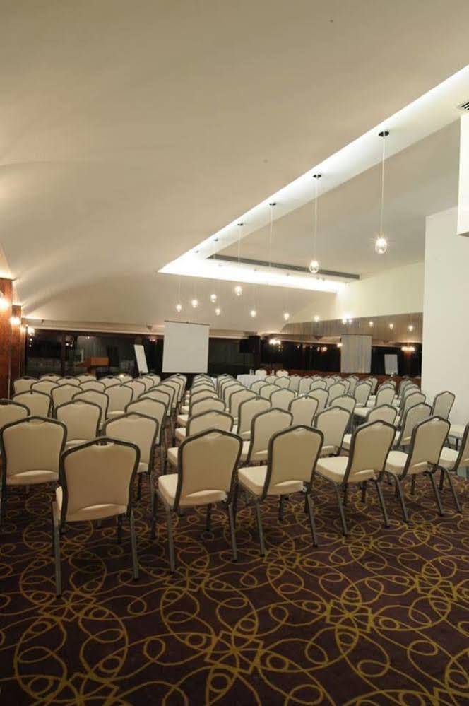 Burcman Hotel