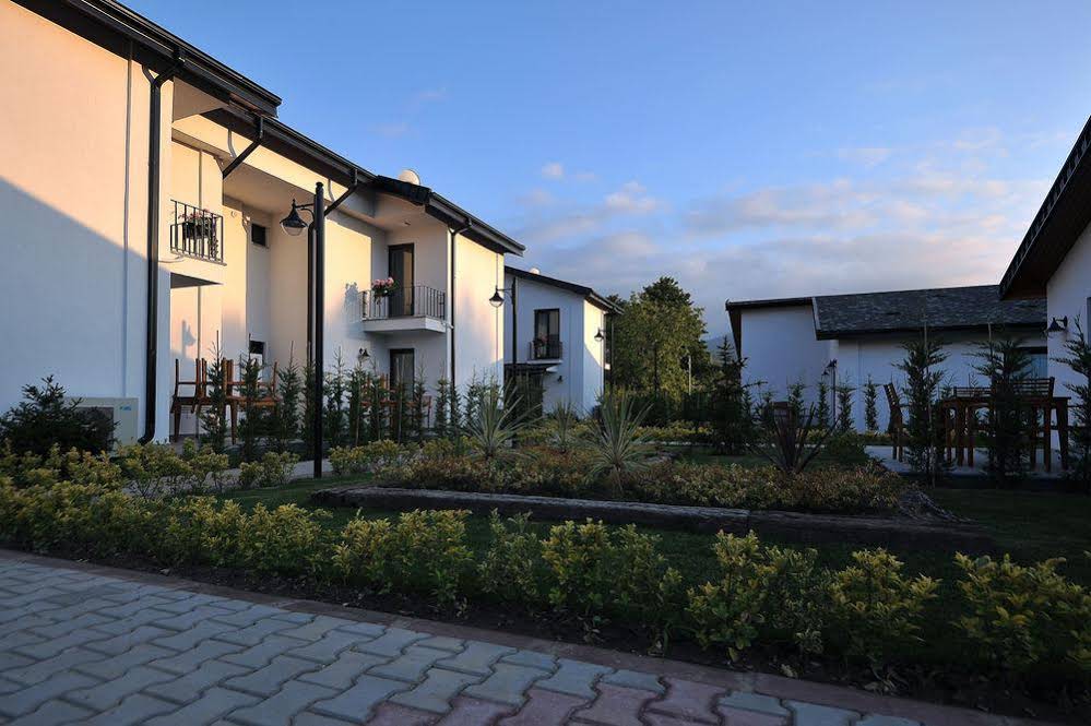 Cayir Cimen Tatil Evleri