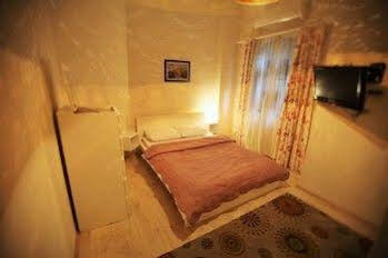 Bada Bing Hostel