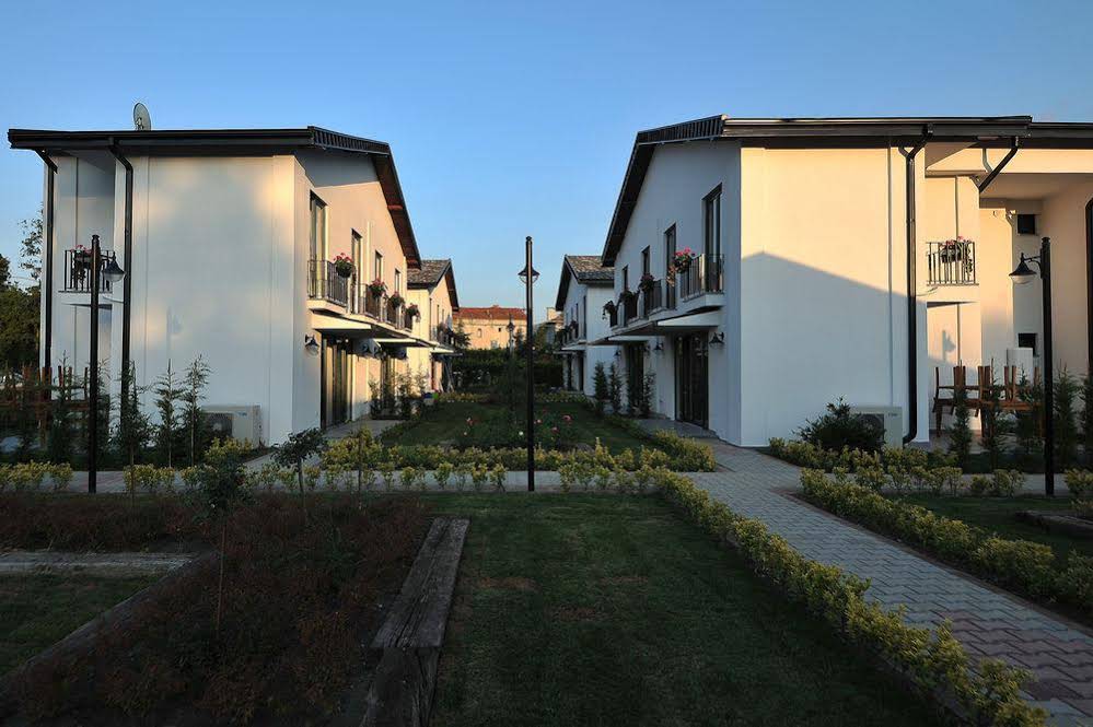 Cayir Cimen Tatil Evleri