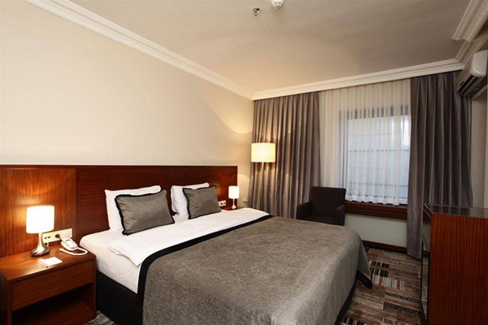 Tiara Thermal & Spa Hotel