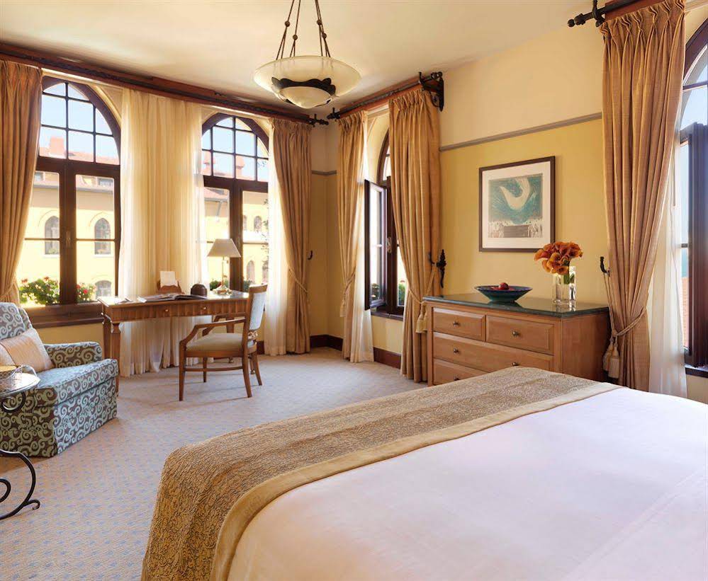 Four Seasons Hotel Istanbul at Sultanahmet