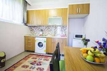 Feyza Apartments