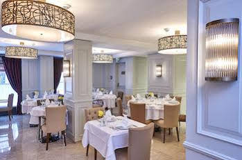 Renata Suites Boutique Hotel