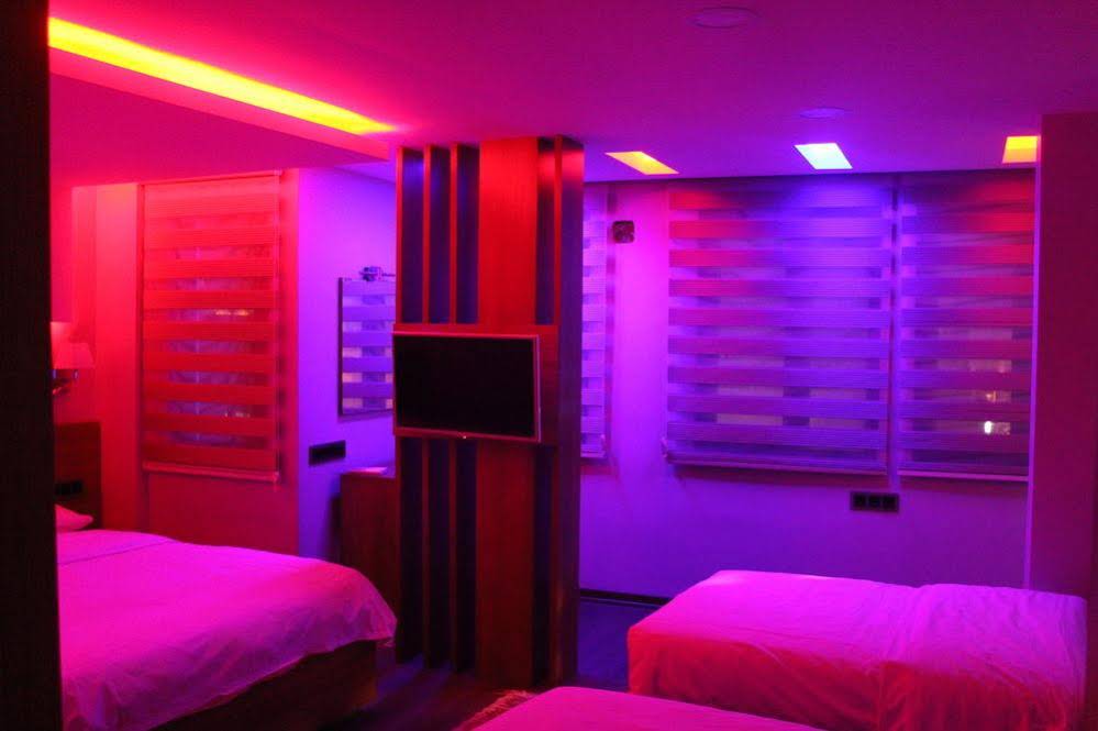 Nur Hotel