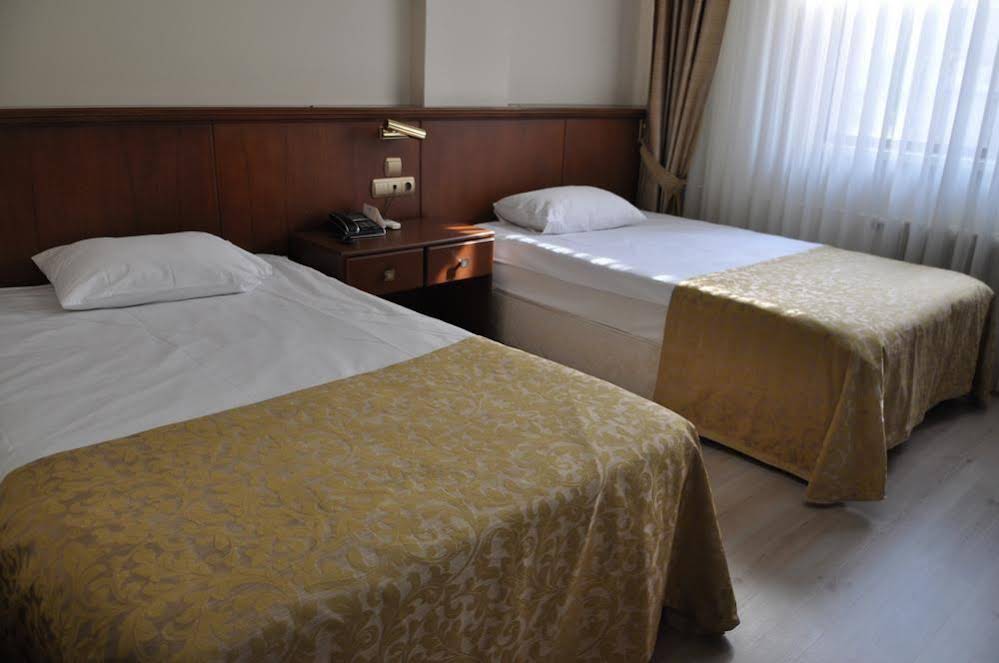Aksular Hotel