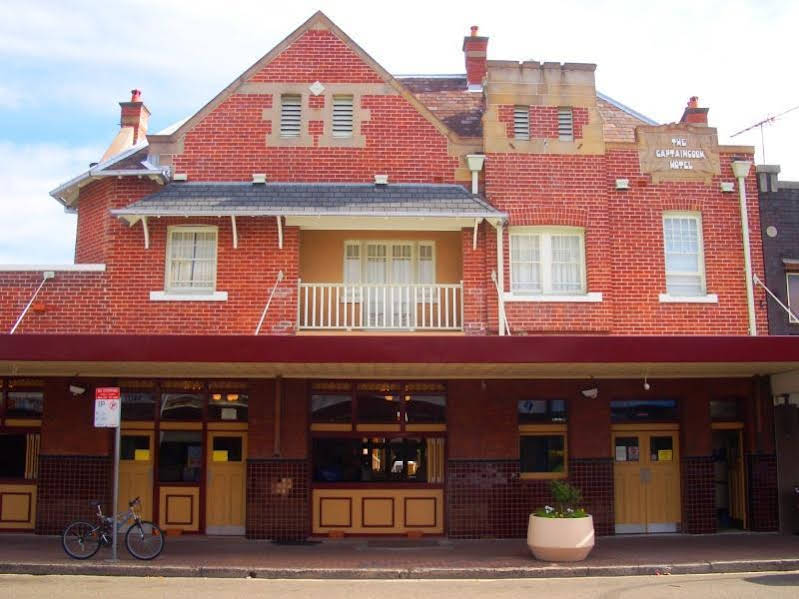 Captain Cook Hotel Botany