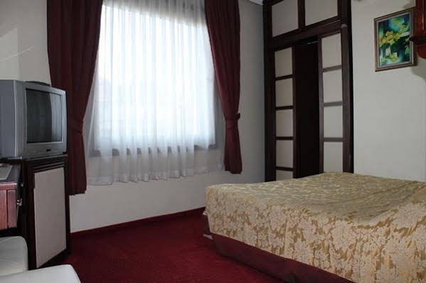 Funda Hotel