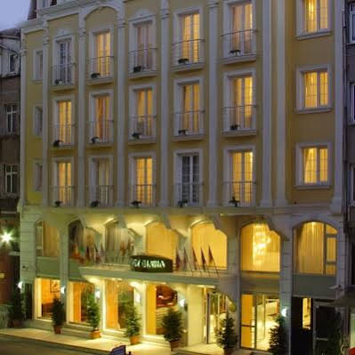 Lady Diana Hotel