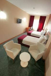 Helikon Business Hotel