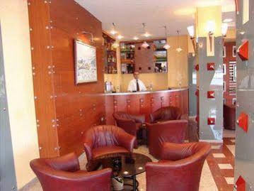Gold 1 Hotel