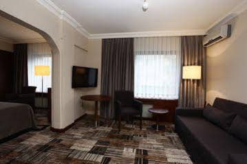Tiara Thermal & Spa Hotel