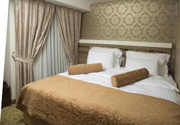 Golden Rain Hotel