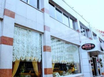 Gold 3 Hotel