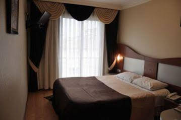 Gold 1 Hotel