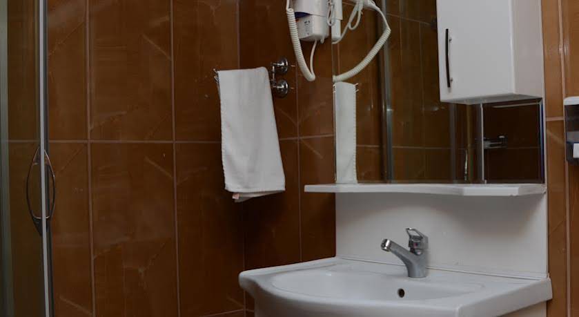 Seref Hotel-Yalova