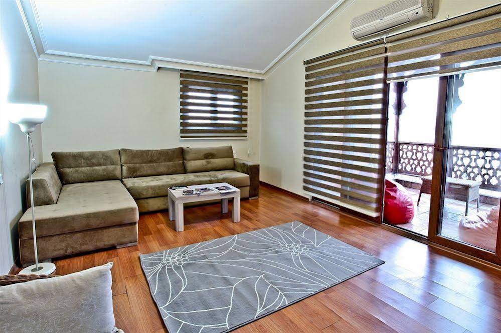 Balat Suites
