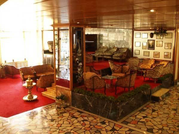 Hotel Dikmen