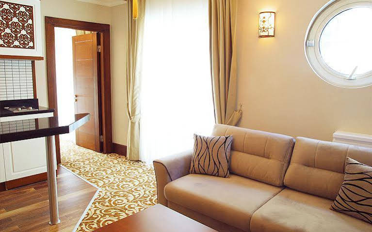 K Suites Otel