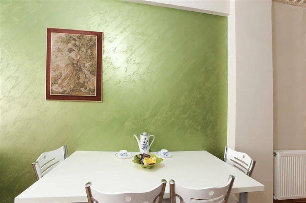 Adonis House Taksim