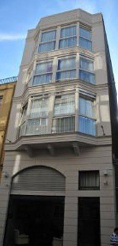 Mono Suites